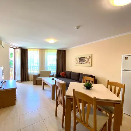 Apartment Bratanov Arena