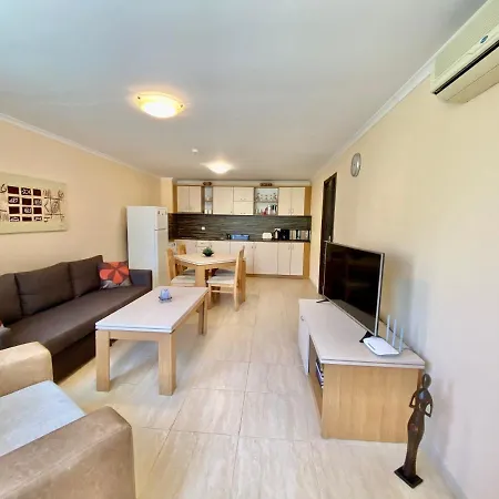 Bratanov Arena Apartment Sveti Vlas